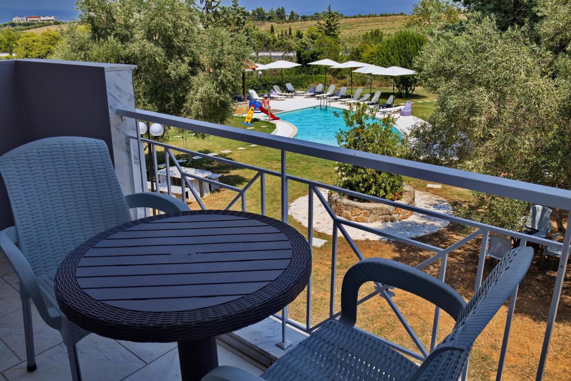 Marele Hills Apartments Nea Fokea Exterior foto